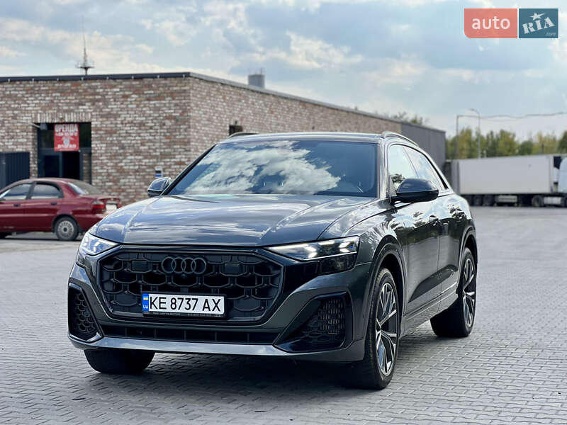 Внедорожник / Кроссовер Audi SQ8 2023 в Днепре фото 10 Внедорожник / Кроссовер Audi SQ8 2023 в Днепре
