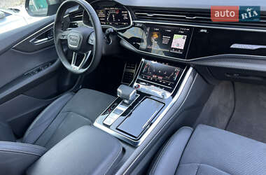 Внедорожник / Кроссовер Audi SQ8 2023 в Днепре