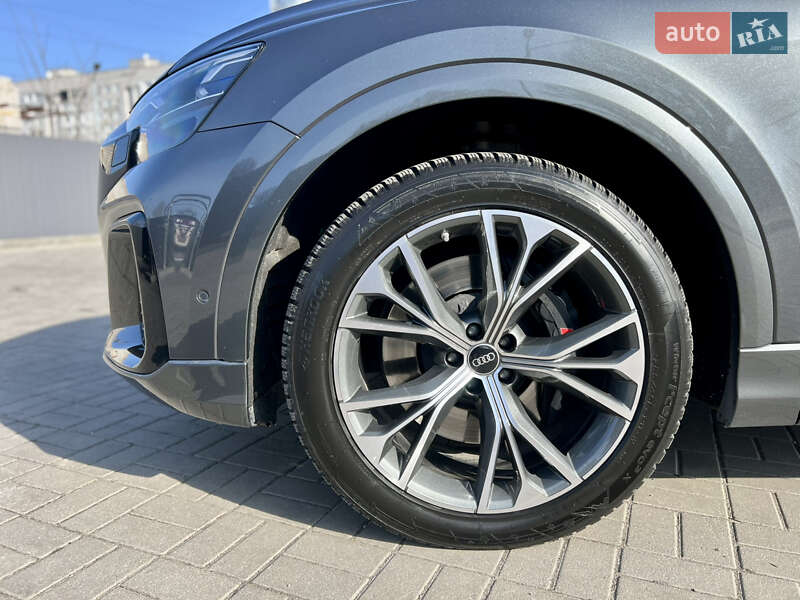 Внедорожник / Кроссовер Audi SQ8 2023 в Днепре фото 33 Внедорожник / Кроссовер Audi SQ8 2023 в Днепре