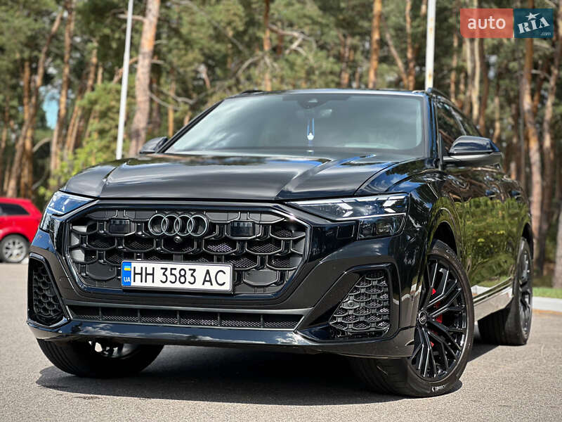 Внедорожник / Кроссовер Audi SQ8 2025 в Киеве
