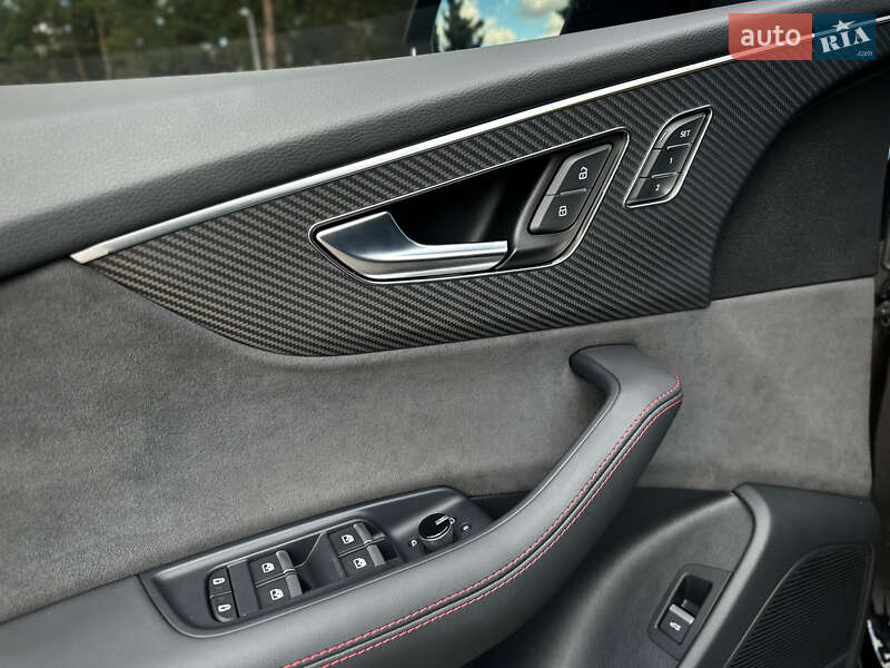 Внедорожник / Кроссовер Audi SQ8 2025 в Киеве