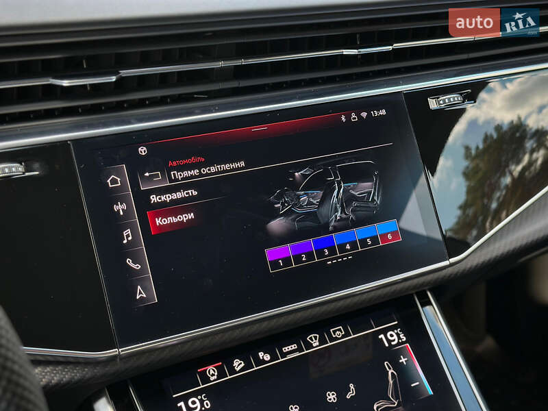 Внедорожник / Кроссовер Audi SQ8 2025 в Киеве