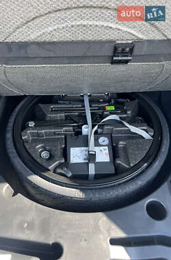 Внедорожник / Кроссовер Audi SQ8 2021 в 