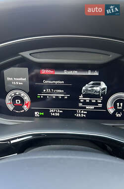 Внедорожник / Кроссовер Audi SQ8 2021 в 