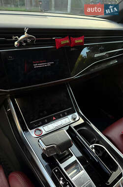 Внедорожник / Кроссовер Audi SQ8 2022 в 