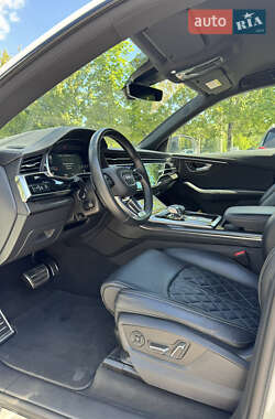 Внедорожник / Кроссовер Audi SQ8 2021 в 