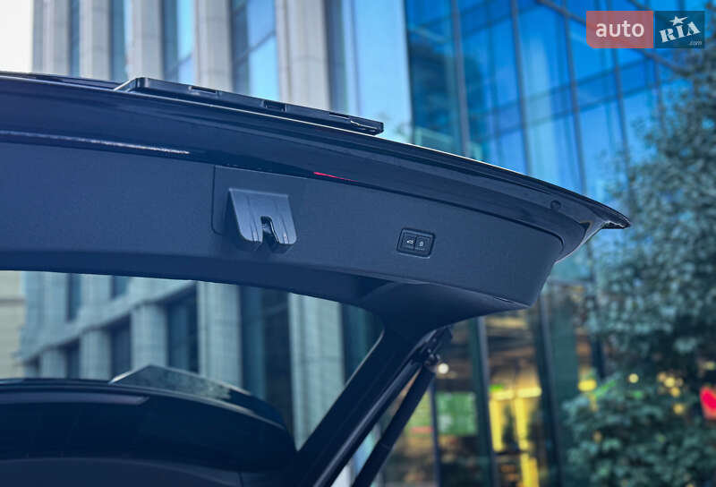 Внедорожник / Кроссовер Audi SQ8 2021 в Львове