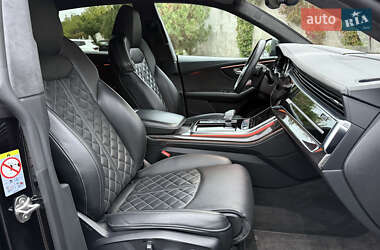 Внедорожник / Кроссовер Audi SQ8 2019 в 