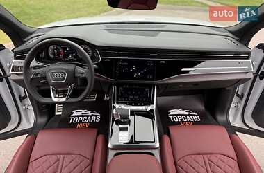 Внедорожник / Кроссовер Audi SQ8 2024 в 
