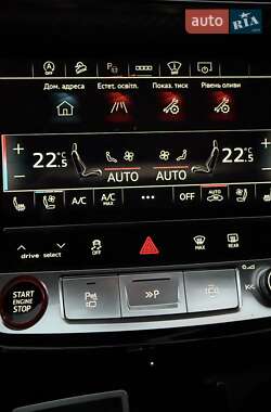 Внедорожник / Кроссовер Audi SQ8 2025 в 