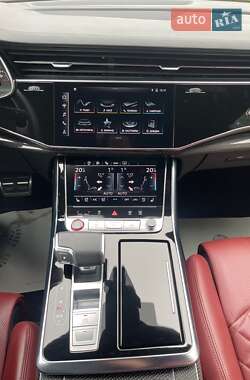 Внедорожник / Кроссовер Audi SQ8 2023 в 