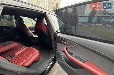 Внедорожник / Кроссовер Audi SQ8 2023 в 