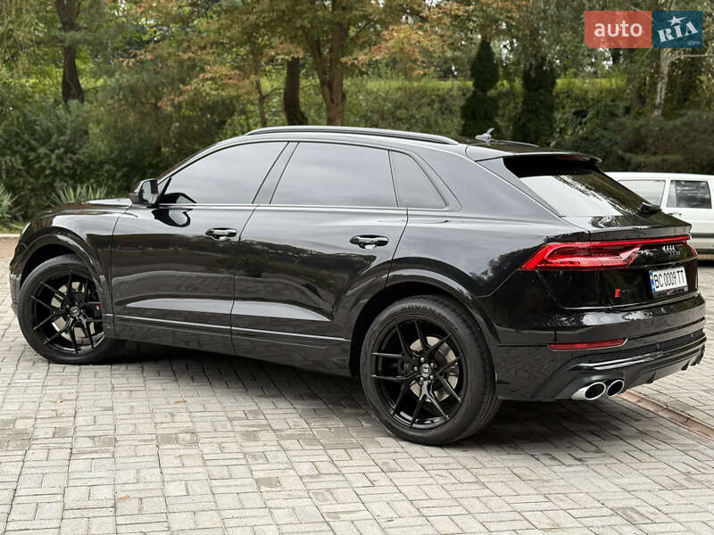 Внедорожник / Кроссовер Audi SQ8 2020 в Дрогобыче