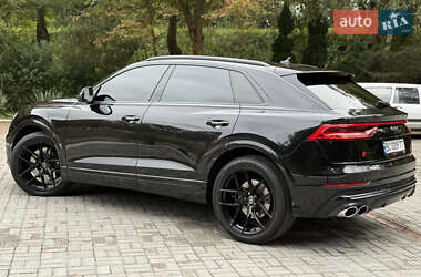 Внедорожник / Кроссовер Audi SQ8 2020 в 