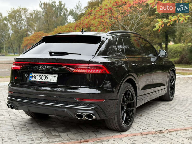 Внедорожник / Кроссовер Audi SQ8 2020 в Дрогобыче