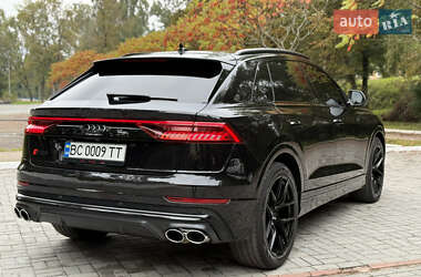 Внедорожник / Кроссовер Audi SQ8 2020 в 