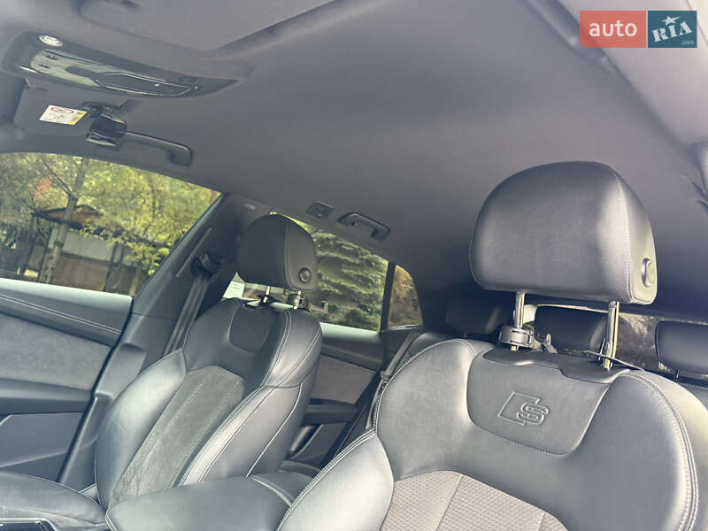 Внедорожник / Кроссовер Audi SQ8 2020 в Дрогобыче
