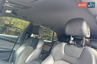 Внедорожник / Кроссовер Audi SQ8 2020 в 