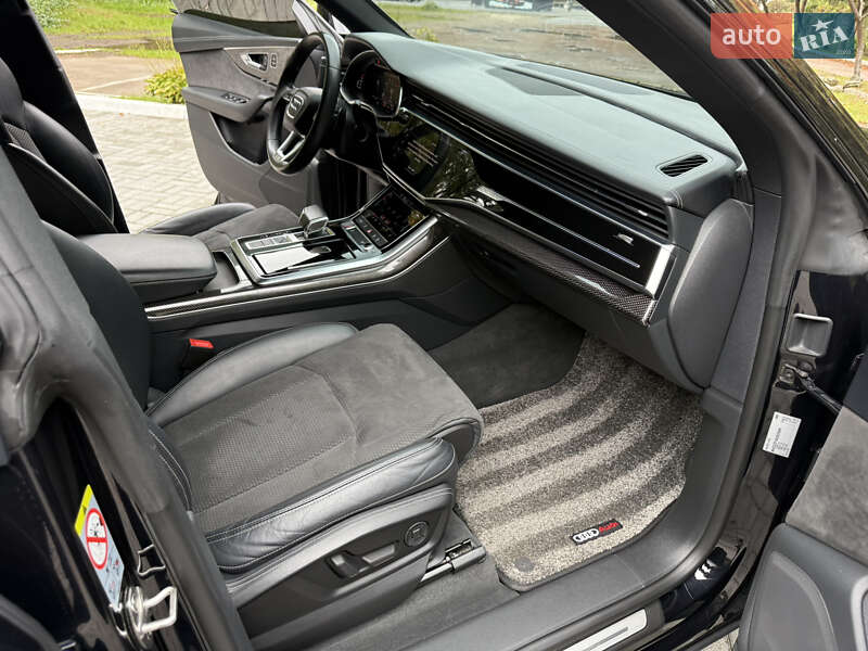 Внедорожник / Кроссовер Audi SQ8 2020 в Дрогобыче