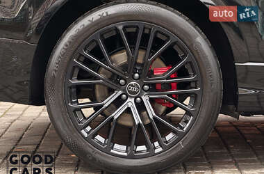 Внедорожник / Кроссовер Audi SQ8 2024 в 