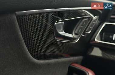 Внедорожник / Кроссовер Audi SQ8 2023 в 