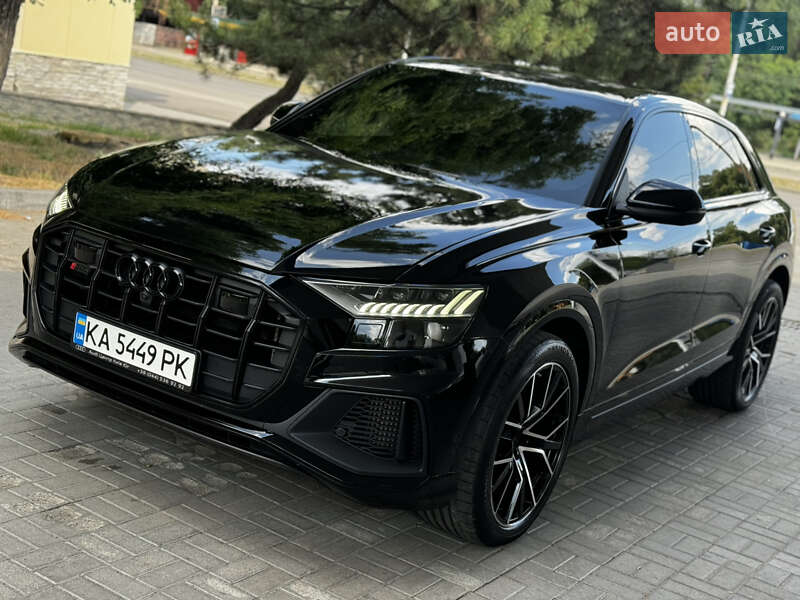 Позашляховик / Кросовер Audi SQ8 2021 в Дніпрі