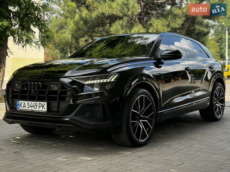 Позашляховик / Кросовер Audi SQ8 2021 в Дніпрі