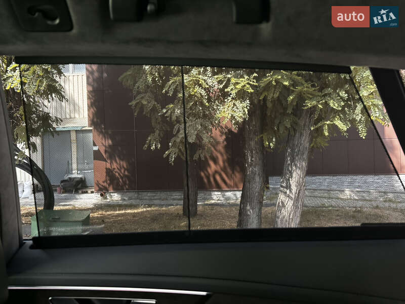 Позашляховик / Кросовер Audi SQ8 2021 в Дніпрі