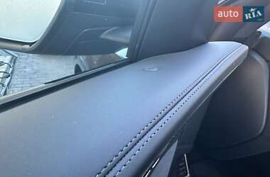 Внедорожник / Кроссовер Audi SQ8 2025 в  фото 20 Внедорожник / Кроссовер Audi SQ8 2025 в