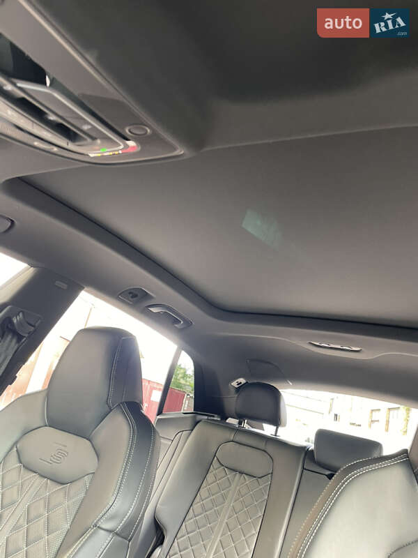 Внедорожник / Кроссовер Audi SQ8 2021 в Киеве