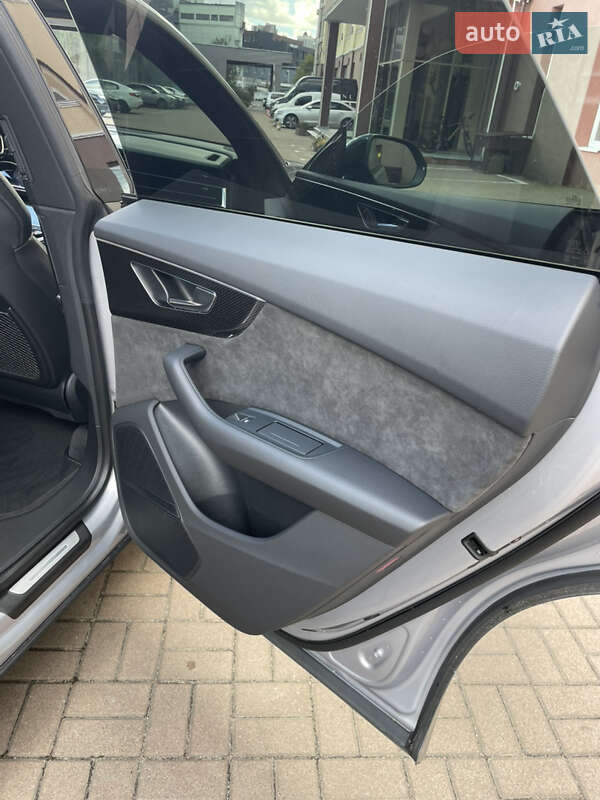Внедорожник / Кроссовер Audi SQ8 2021 в Киеве