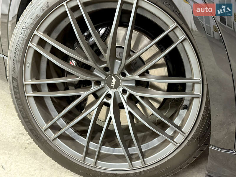 Позашляховик / Кросовер Audi SQ8 2021 в Одесі