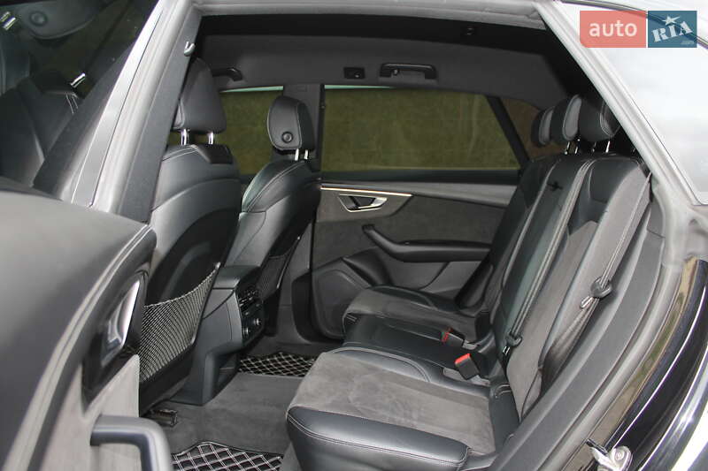 Внедорожник / Кроссовер Audi SQ8 2020 в Трускавце