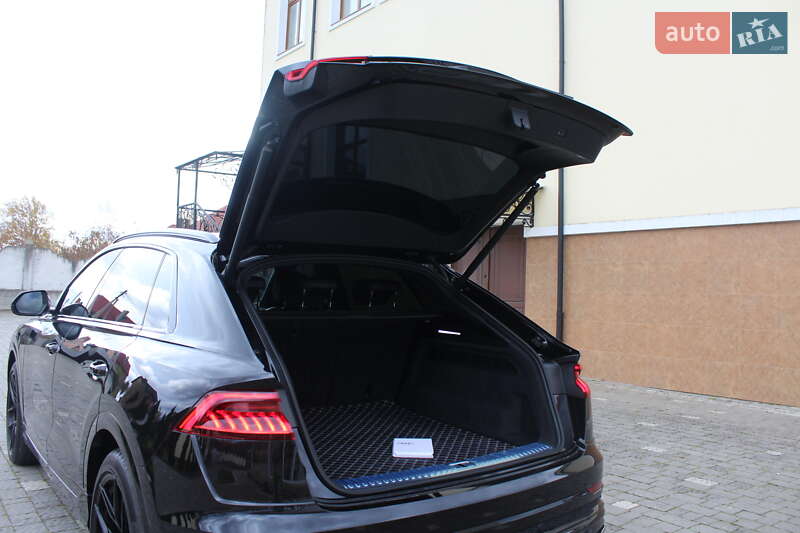 Внедорожник / Кроссовер Audi SQ8 2020 в Трускавце