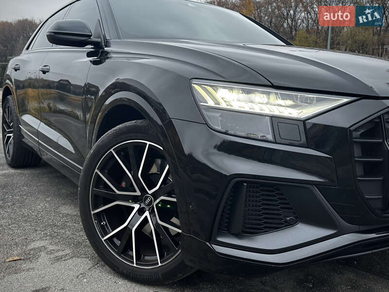 Позашляховик / Кросовер Audi SQ8 2021 в Дніпрі фото 10 Позашляховик / Кросовер Audi SQ8 2021 в Дніпрі
