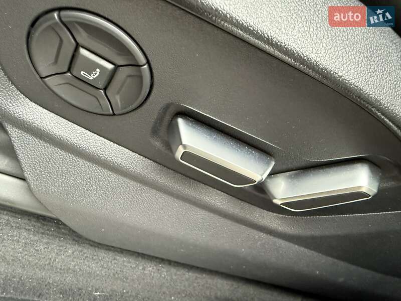 Позашляховик / Кросовер Audi SQ8 2025 в Києві фото 126 Позашляховик / Кросовер Audi SQ8 2025 в Києві