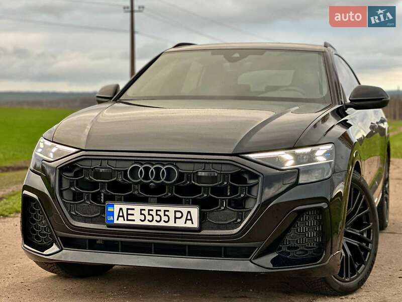 Внедорожник / Кроссовер Audi SQ8 2024 в Киеве
