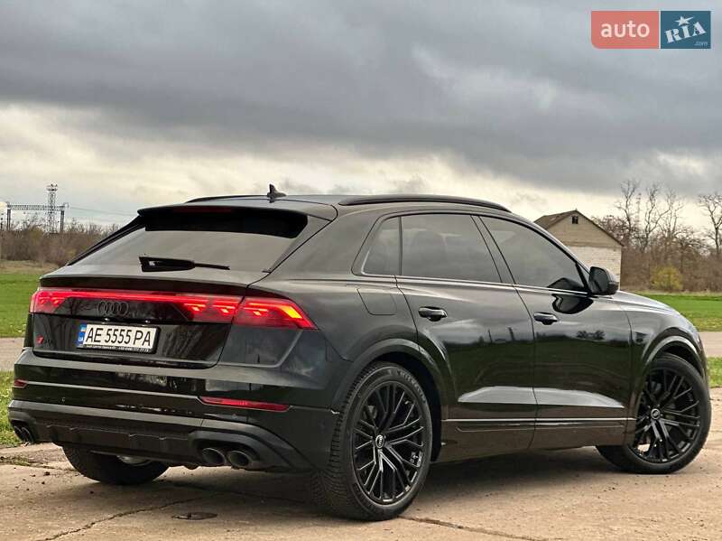 Внедорожник / Кроссовер Audi SQ8 2024 в Киеве