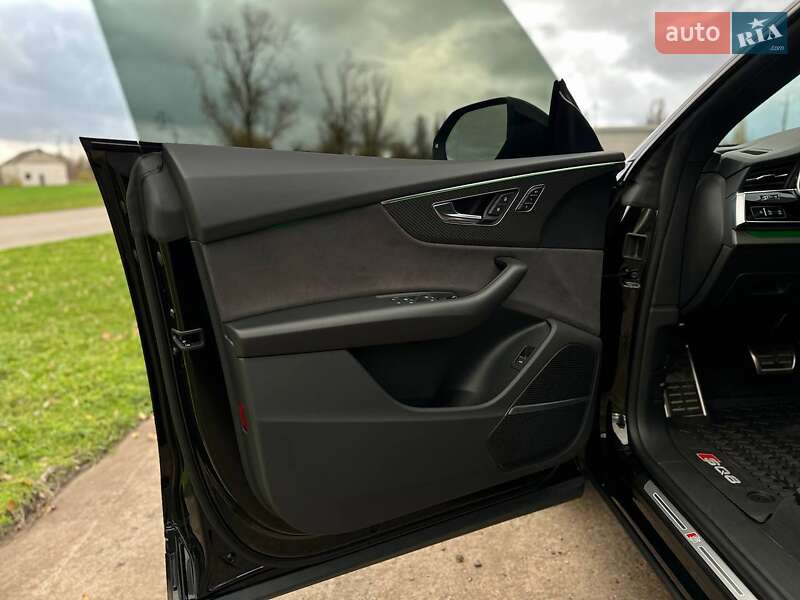 Внедорожник / Кроссовер Audi SQ8 2024 в Киеве