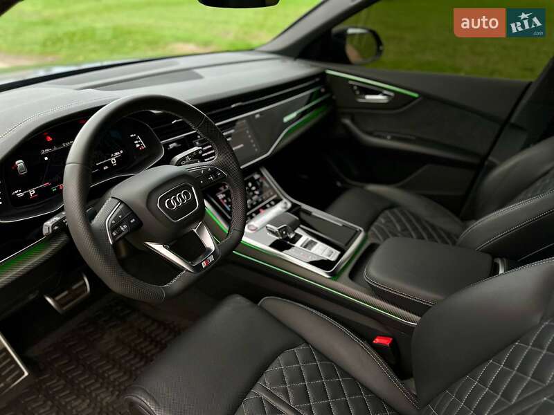 Внедорожник / Кроссовер Audi SQ8 2024 в Киеве