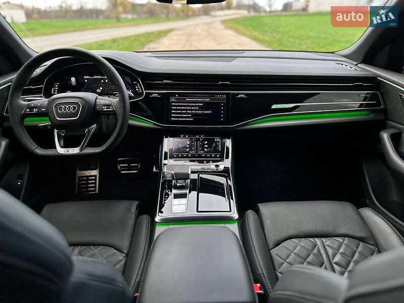 Внедорожник / Кроссовер Audi SQ8 2024 в Киеве