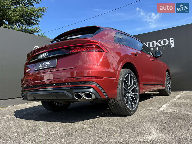 Позашляховик / Кросовер Audi SQ8 2020 в Львові