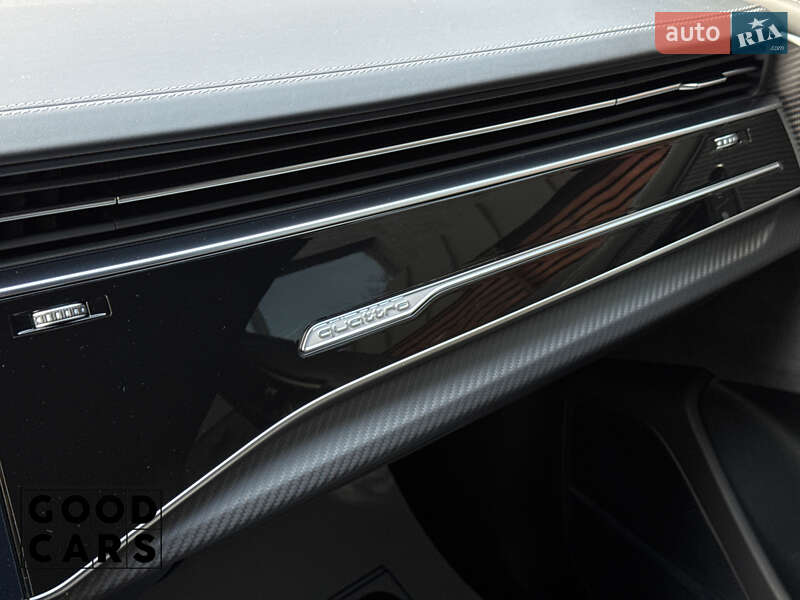 Позашляховик / Кросовер Audi SQ8 2024 в Одесі фото 40 Позашляховик / Кросовер Audi SQ8 2024 в Одесі