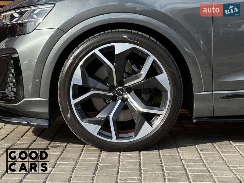 Позашляховик / Кросовер Audi SQ8 2024 в Одесі фото 11 Позашляховик / Кросовер Audi SQ8 2024 в Одесі