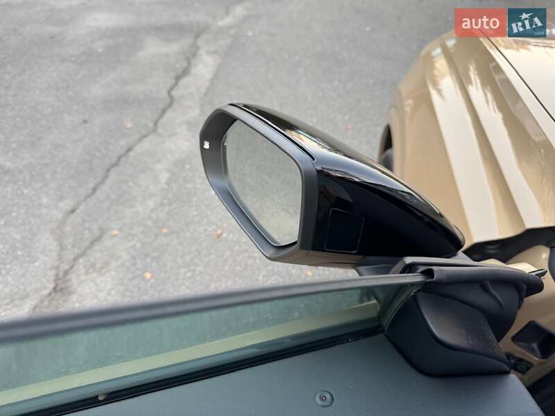 Позашляховик / Кросовер Audi SQ8 2024 в Києві