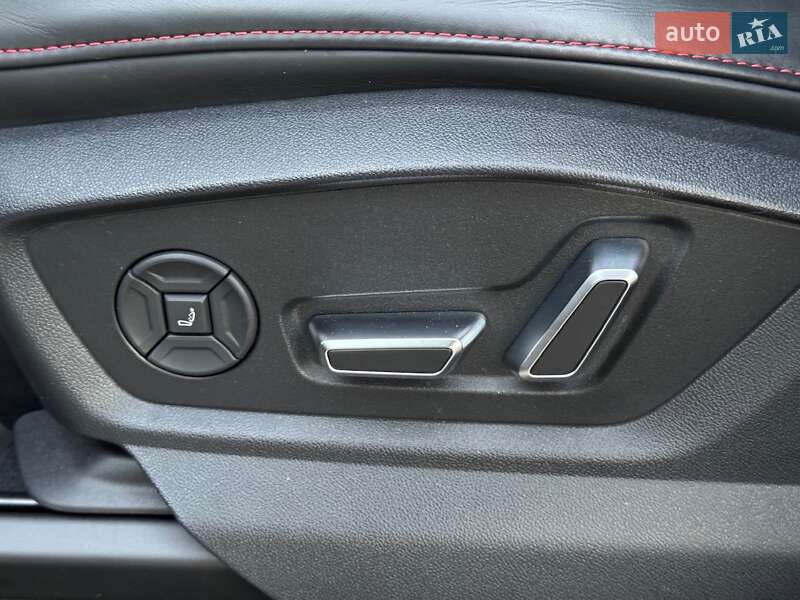 Позашляховик / Кросовер Audi SQ8 2024 в Києві