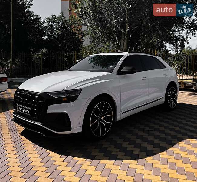 Audi SQ8 2020