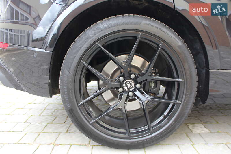 Внедорожник / Кроссовер Audi SQ8 2020 в Трускавце