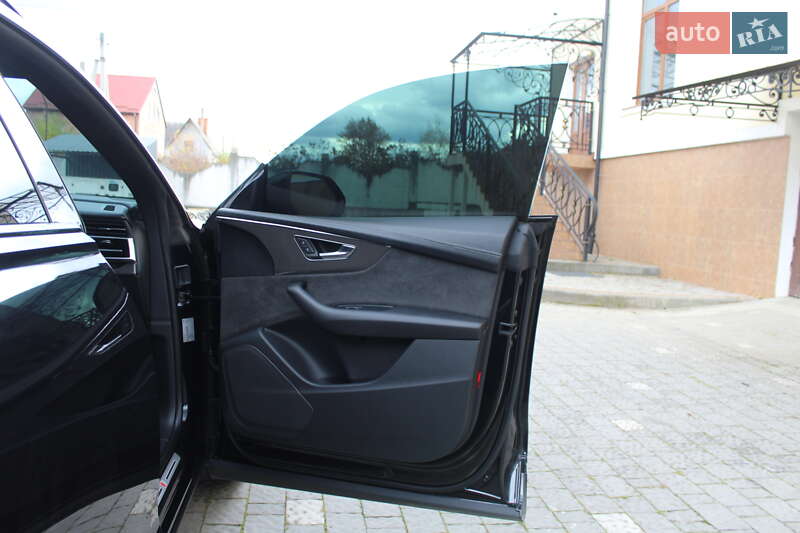 Внедорожник / Кроссовер Audi SQ8 2020 в Трускавце