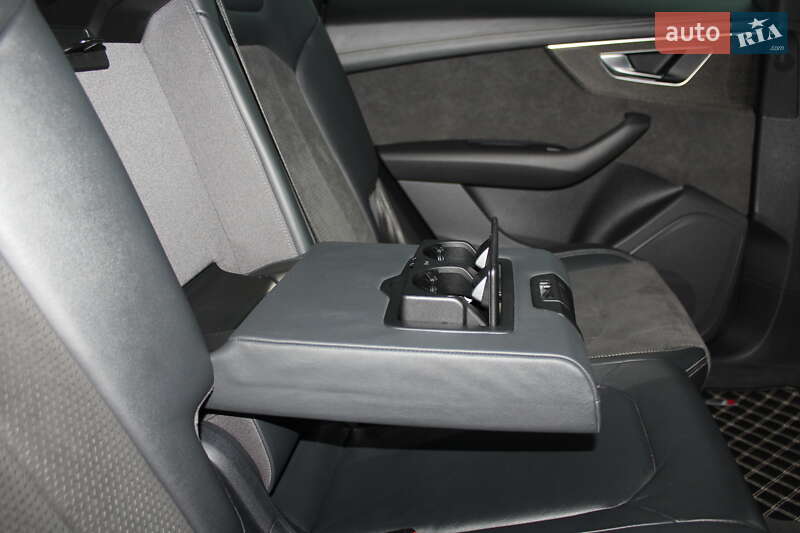 Внедорожник / Кроссовер Audi SQ8 2020 в Трускавце